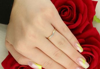 Złoty pierścionek z trzema diamentami 0,045ct • Żółte i białe złoto 585 • Rozmiar 11 • Model CH285 585.jpg